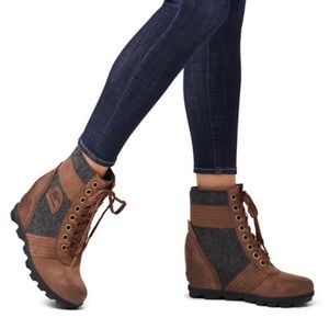 Sorel Lexie wedge bootie waterproof leather black.